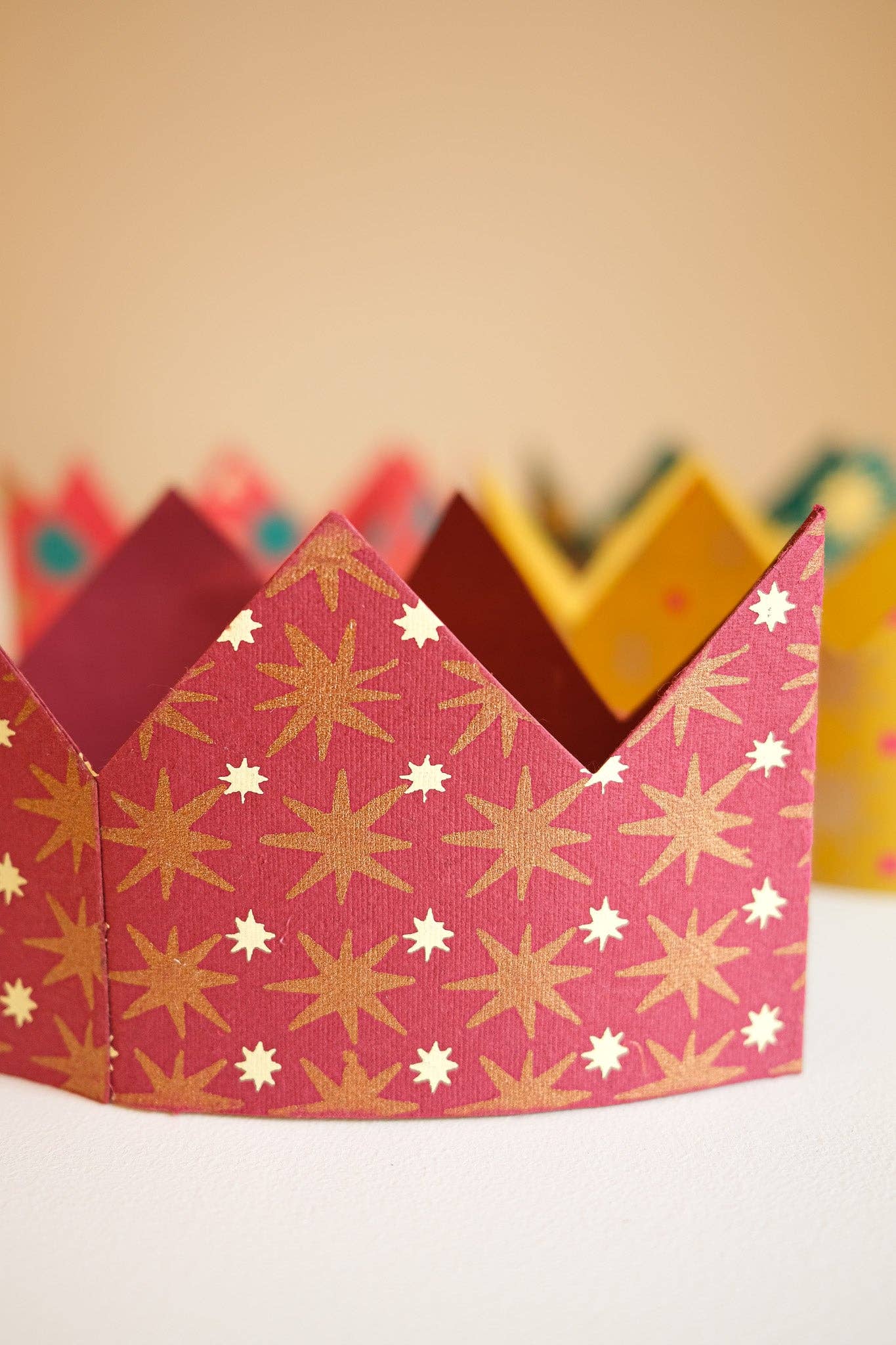 East End Press - Wholesale Party Hat/Crown - Festive Paper Crowns3