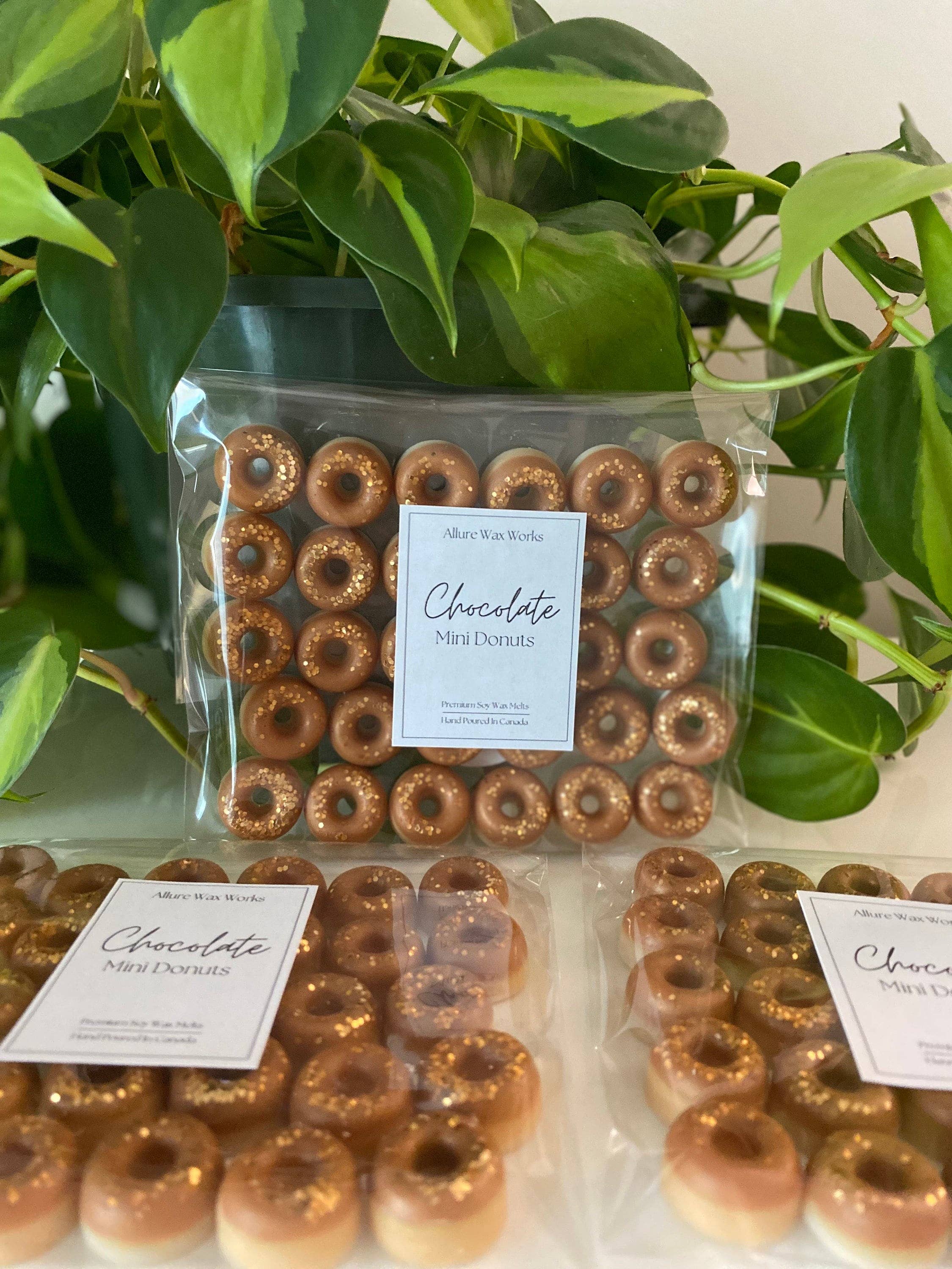Allure Wax Works - Wholesale Wax Melt - Chocolate Mini Donuts Wax Melts1