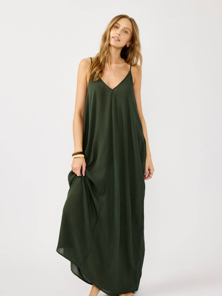 Lovestitch - Wholesale Dress - Women's - The Original V-Neck Cocoon Maxi Dress with Pockets4