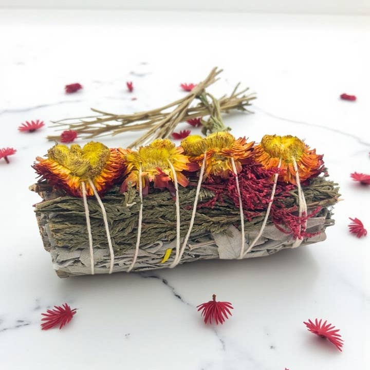 Ensemble Sage - Immortelle Orange & Cèdre pour la vente par Earths Elements Wholesale