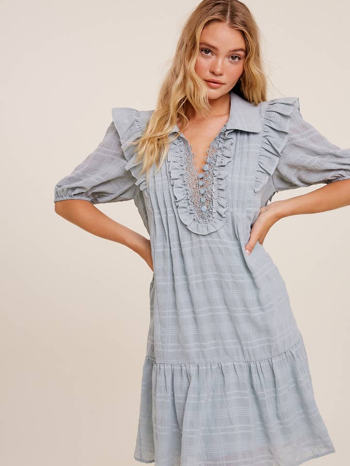 Babydoll-jurk met ruches en slabdetail voor wholesale door Listicle