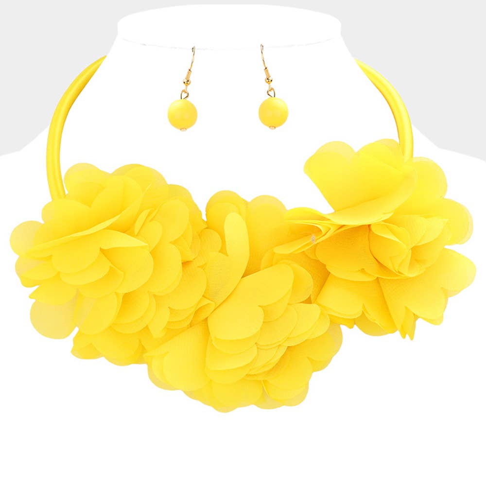 Sensibling Corp. – wholesale Smycken – Halsband med blomma av tredubbel nätväv7