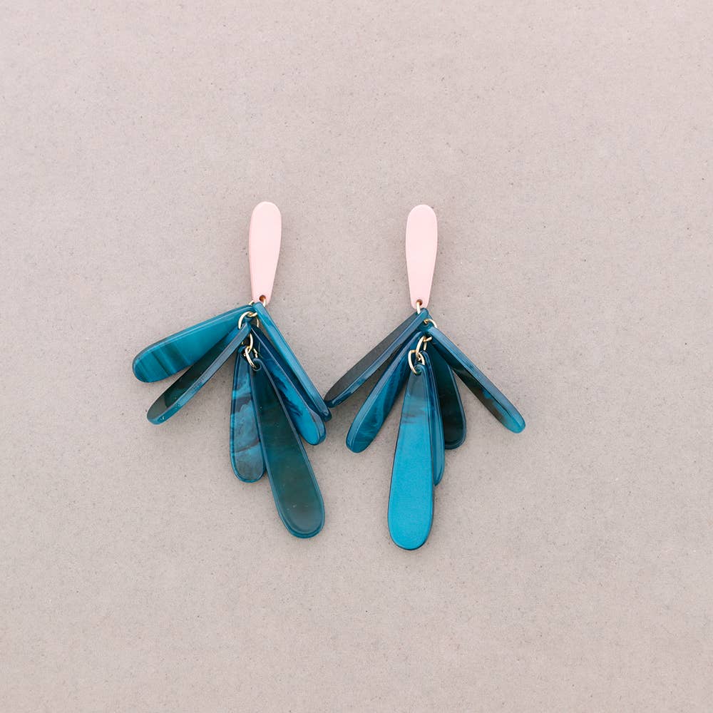 Sonata - Vente Boucles d'oreilles pendantes - Boucles d'oreilles pendantes en résine en forme de goutte6