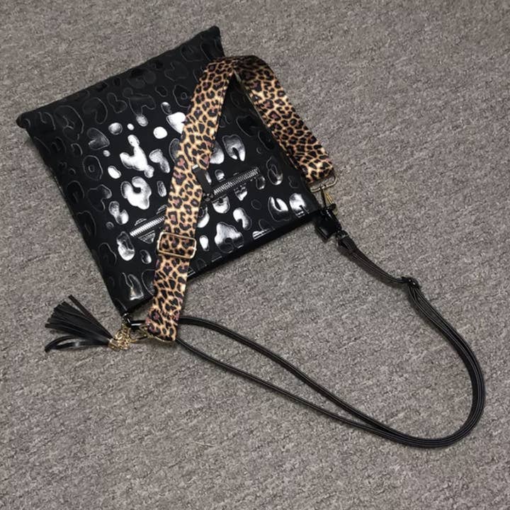 Arniyara - Wholesale Crossbody Bag - Women's - Leopard print crossbody womens handbag - Color Black4