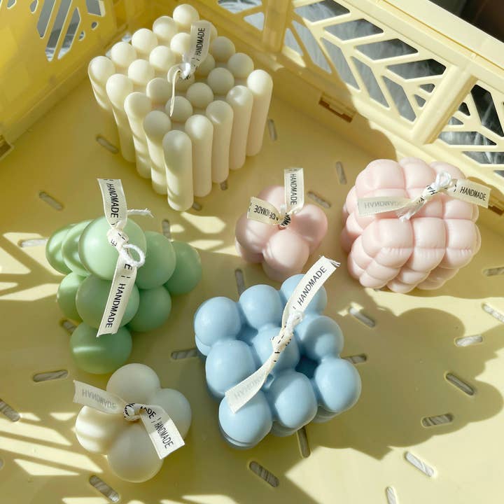 LA AROMA CANDLE CO. - Wholesale Pillar candle - Decorative Bubble Cube Candles1