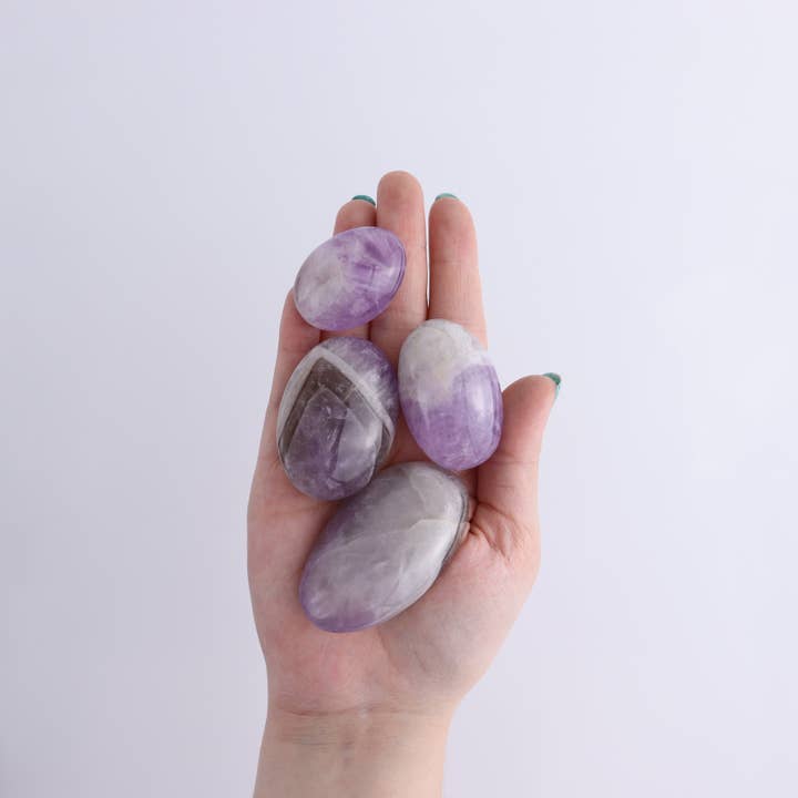 Mi Esperanza Minerals - Wholesale Spiritual Stone/Crystal - Amethyst Palm Stones 1 kg Set2