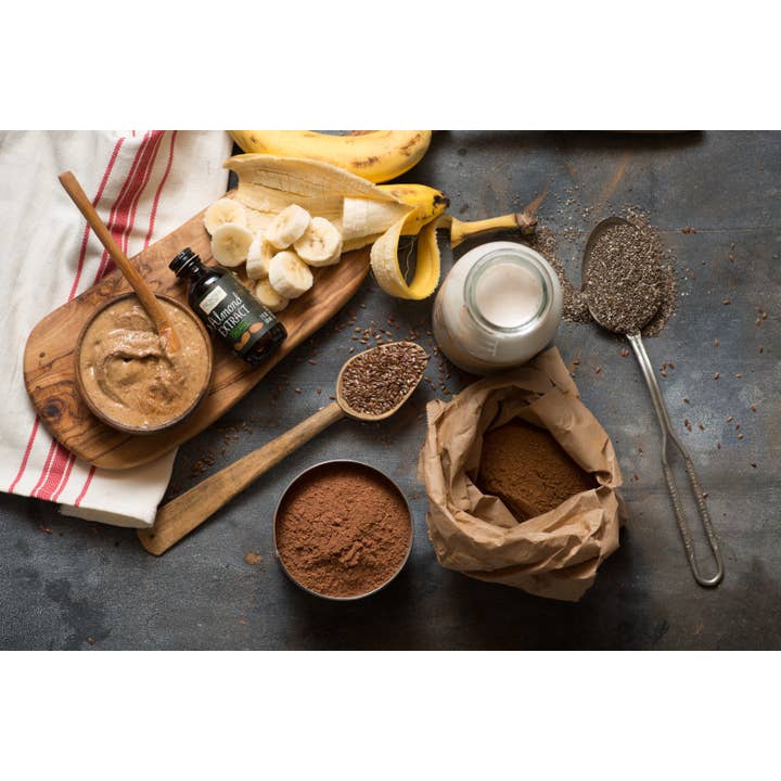 Frontier Co-op - Wholesale Vanilla/Fruit Extract - Frontier Co-op Organic Almond Extract, 2 fl oz2