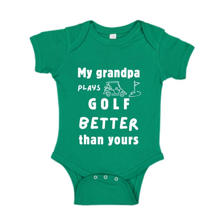 Mijn Opa Speelt Beter Golf Dan Jouw Opa - Baby Rompertje voor wholesale door Better Surf than Sorry / Surfer Baby