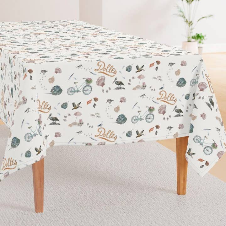 Nappe East Coast Vibes pour la vente par Fox & Willow Design Studio