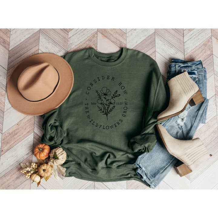 Découvrez comment le sweat-shirt Wildflower Grow pour la vente par Great Tees
