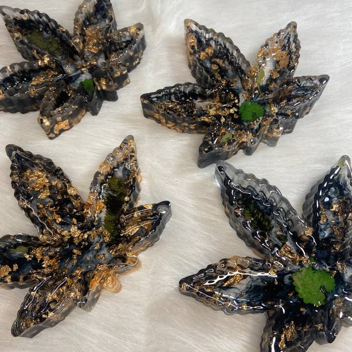 KraftzbyKenzie - Wholesale Ashtray - Black Leaf Ashtray | Leaf Tray | Weed Trinket Dish | Stone8