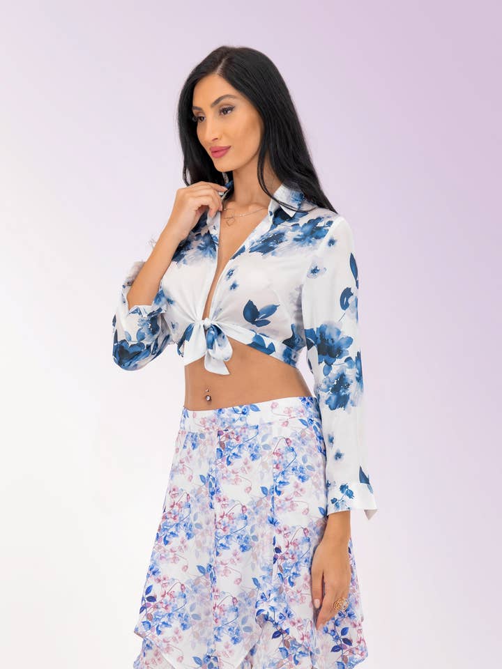 Chemise courte Kira pour la vente par A|LOUD