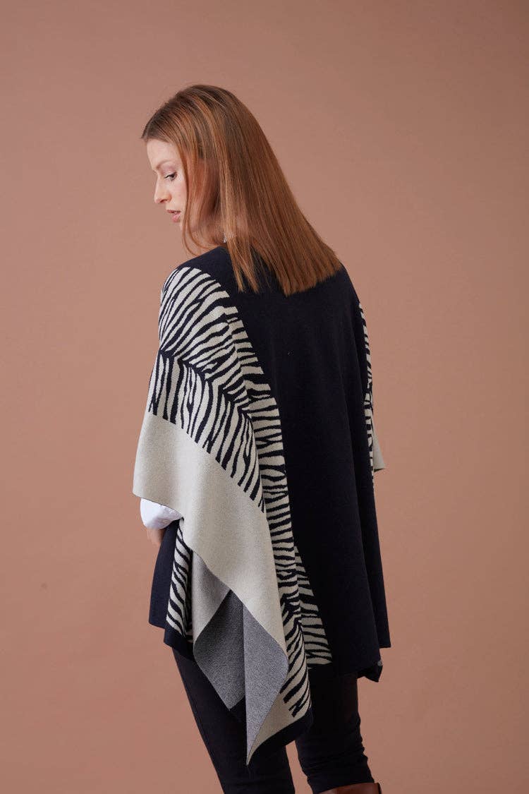 GUIMANOS - Wholesale Coat - Women's - Zebra Cape3
