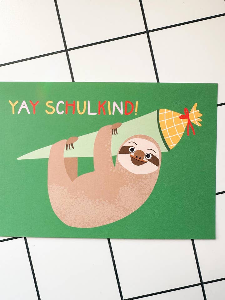 Ansichtkaart Yay School Kid Luiaard voor wholesale door StudioSonna