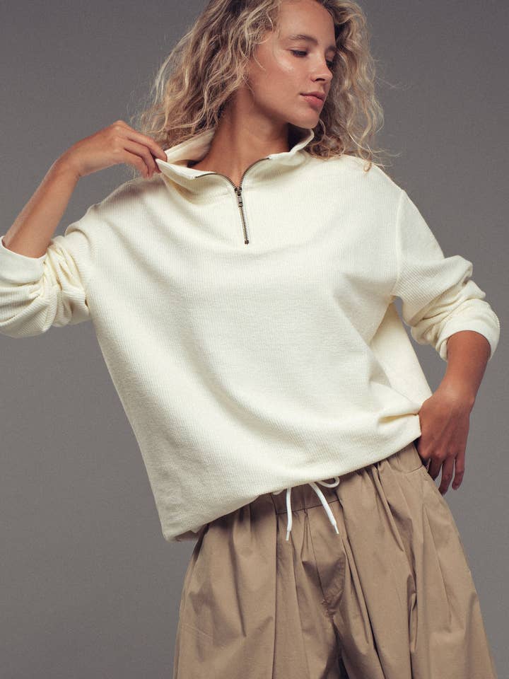 Urban Daizy - Wholesale Sweatshirt - Women's - Vintage Washed Quarter Zip Ribbed Sweatshirt11