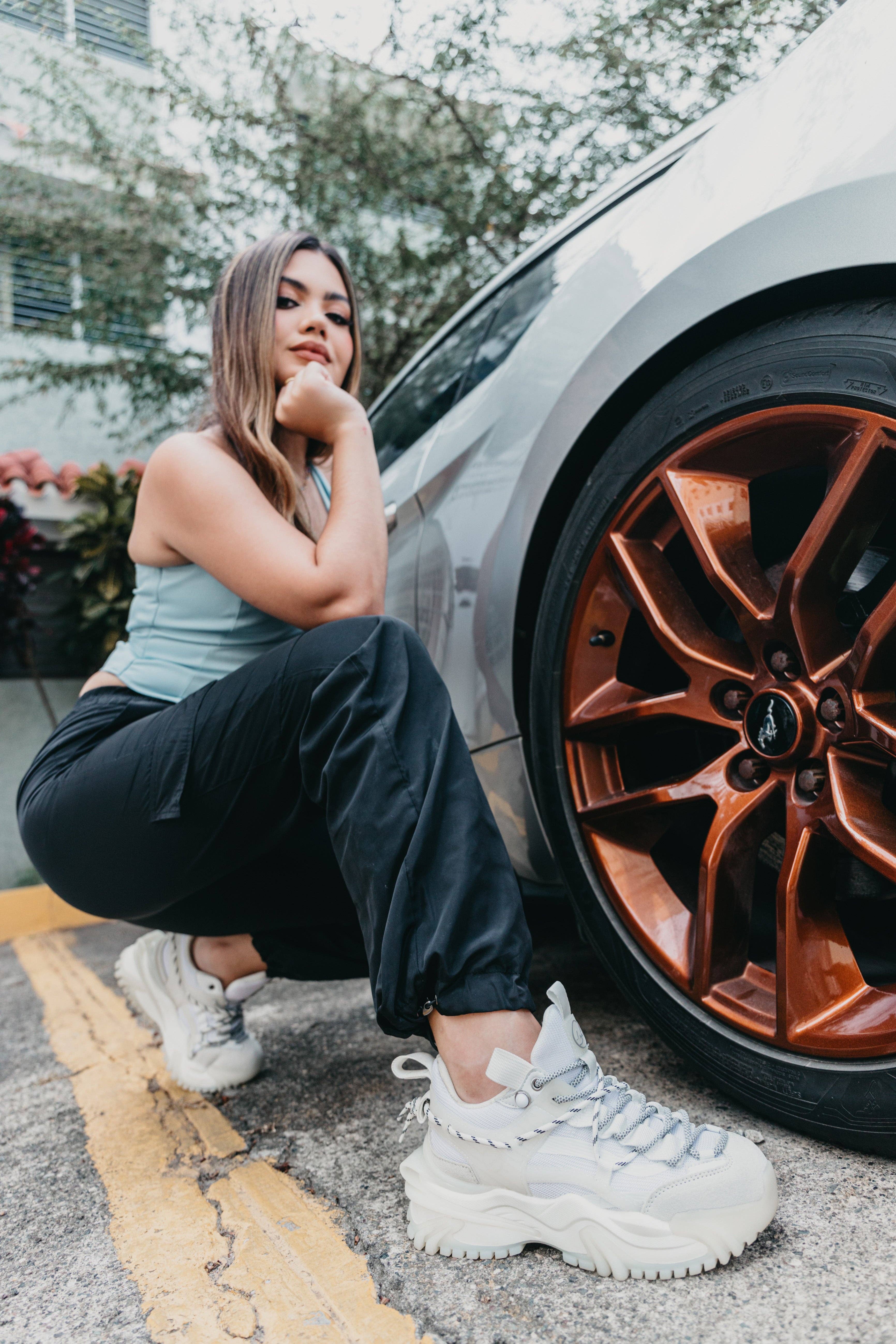 JAVI – Großhandel Lifestyle-Sneaker – Damen – JAVI Dominance Damen-Sneaker mit niedrigem Schnitt38