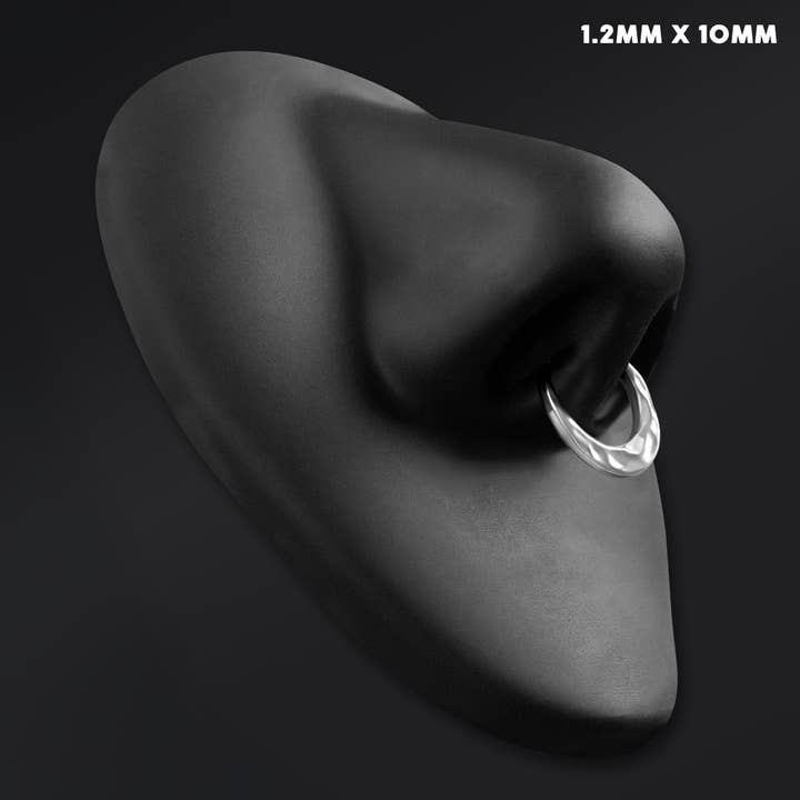 Custom Plugs – wholesale Nose ring – Silver Hammered Dome ASTM F136 Titanium Segment Clicker Septum Nose Ring5
