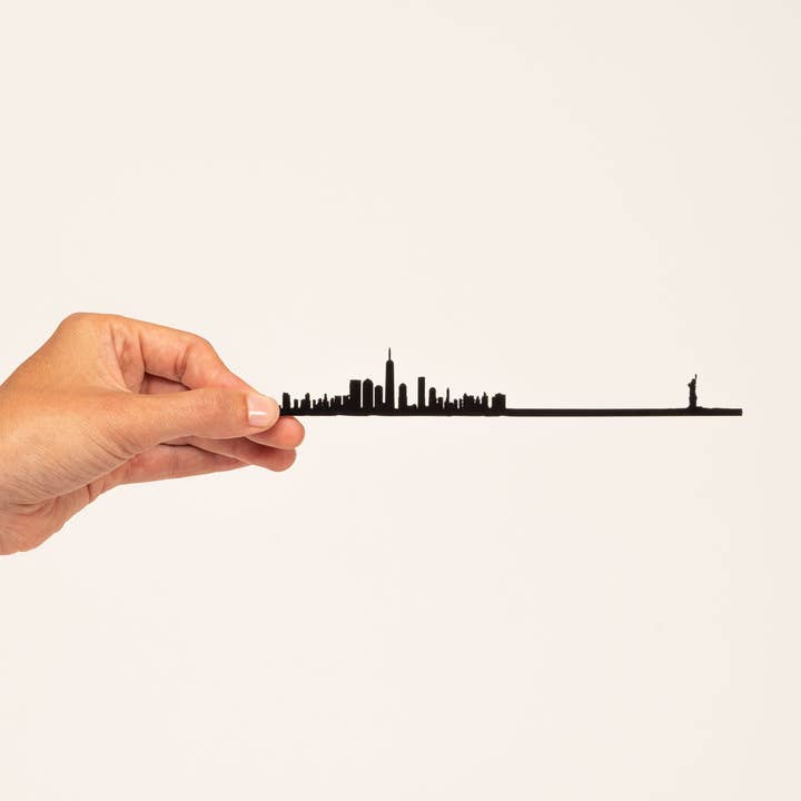 Ameico - Wholesale Decorative Tabletop Object - The Line - 7.5" City Skyline Silhouette Mini
