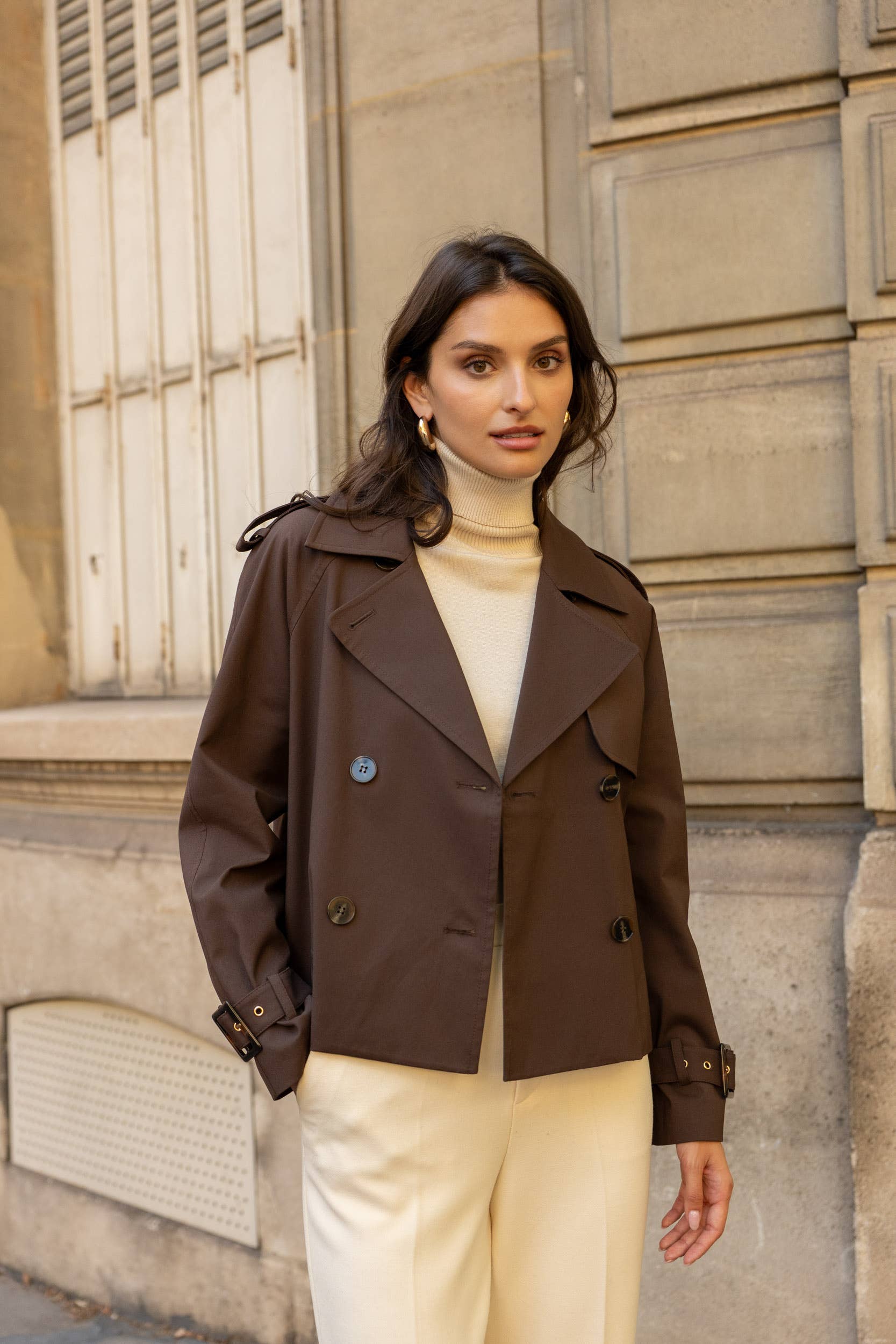 Attentif Paris - Wholesale Trench Coat - Women's - Solid cropped trench in cotton blend15