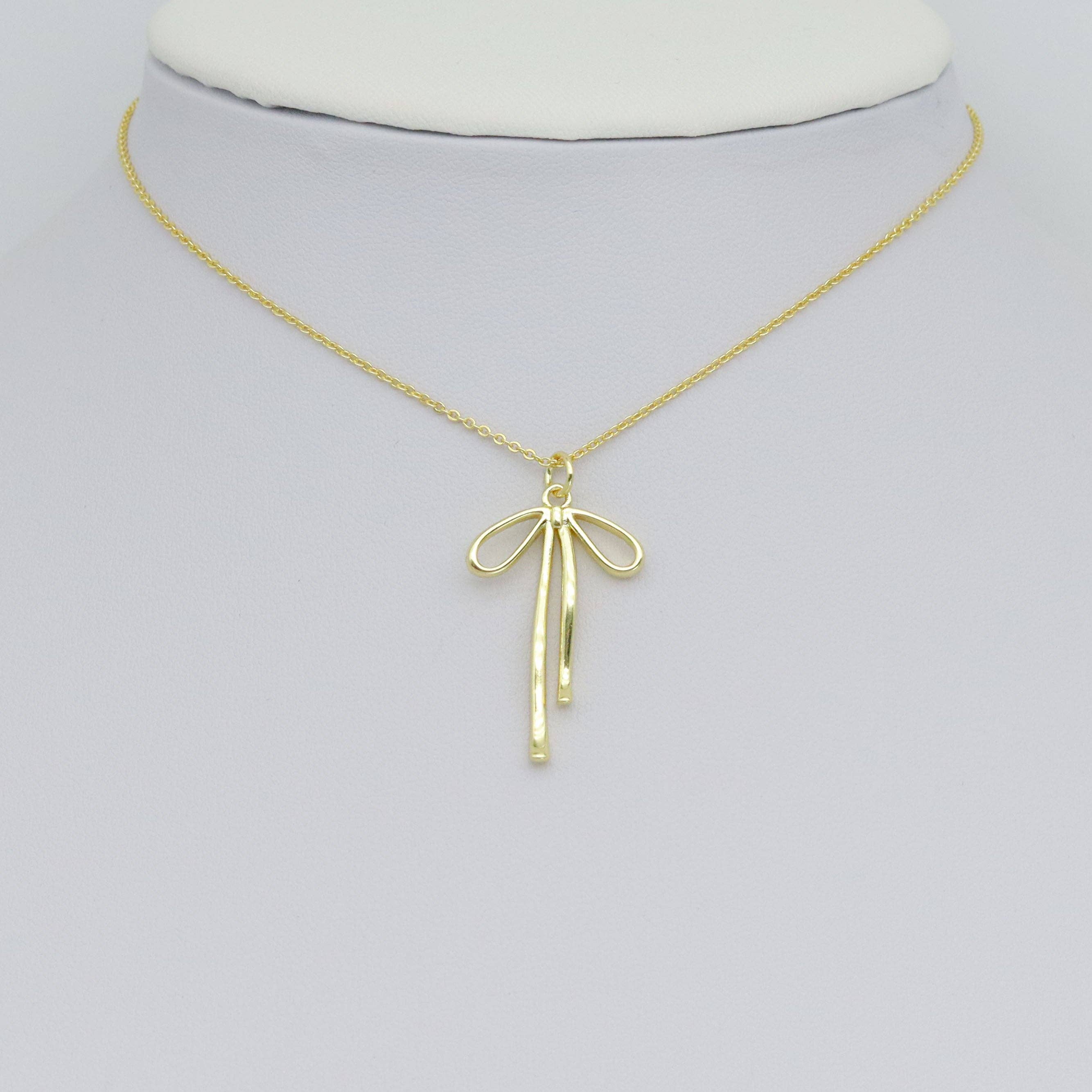 BestBeads&Beyond – Engroshandel Vedhæng/charm – Guld Bowknot Shape Charm vedhæng, Sku #LK10521