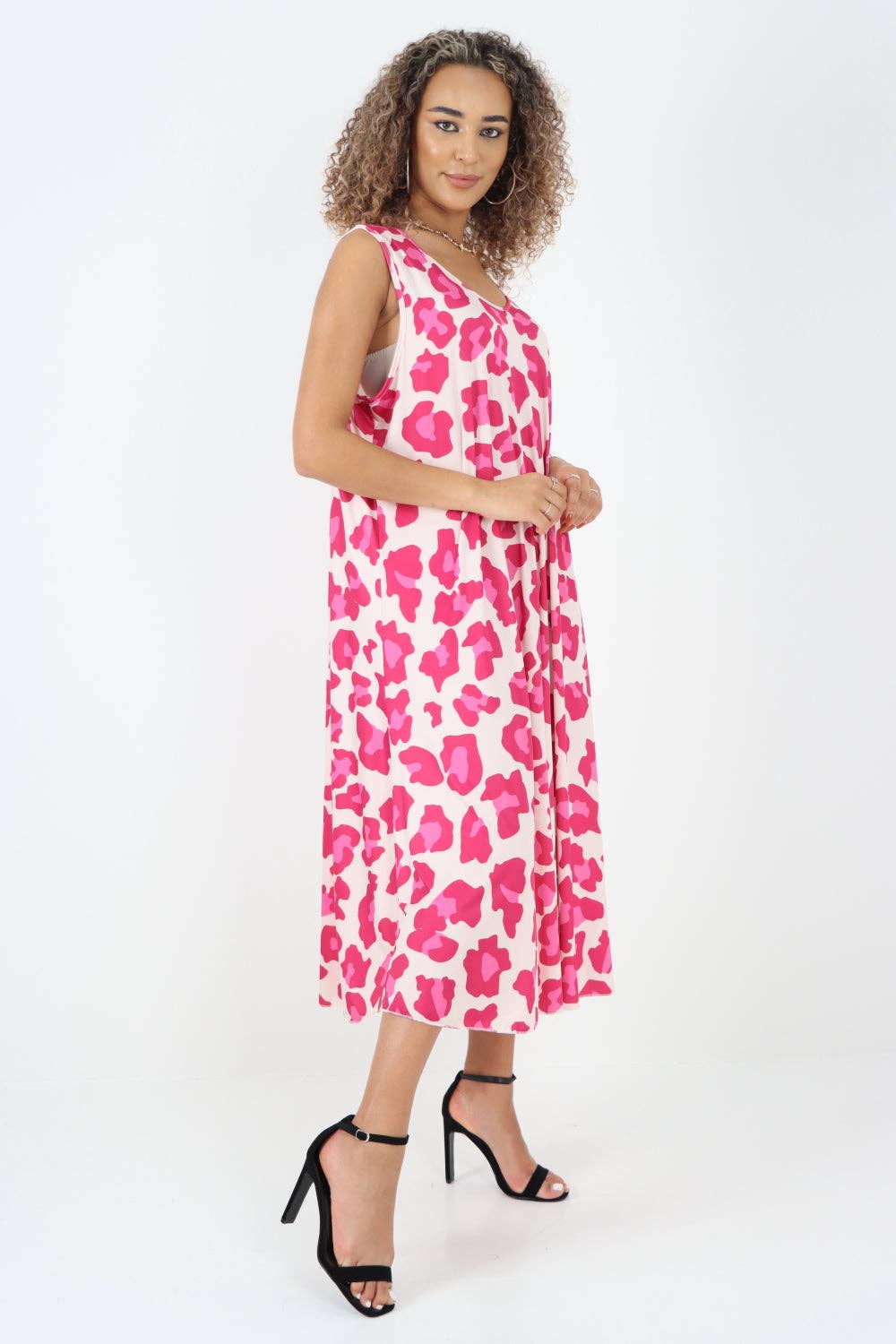 Miss Bold - Vendita all'ingrosso Vestito - Donna - Abito longuette senza maniche con stampa animalier italiana2