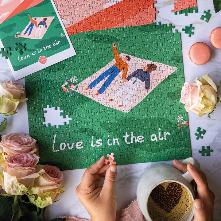 Maison Joliette - Wholesale Puzzle - Adult - Love is in the air 500 piece jigsaw puzzle5