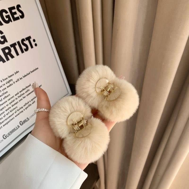 FurDecoration - Wholesale Hair Clip - Women's - Fluffy Rex Rabbit Fur Small Hair Claw Hair Clip4