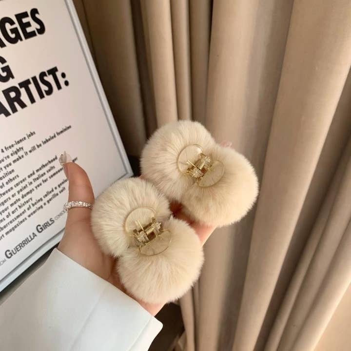 FurDecoration - Wholesale Hair Clip - Women's - Fluffy Rex Rabbit Fur Small Hair Claw Hair Clip4