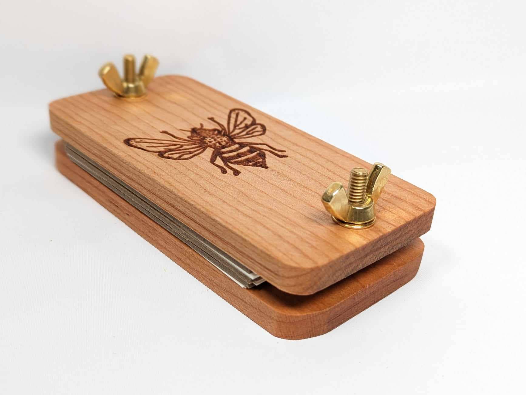 Macon Makes - Wholesale DIY Craft Kit - Pocket Sized Flower Press With Bee Design| 2"x4"7