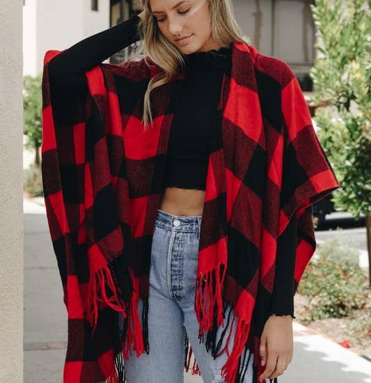 Leto Accessories – Poncho - Mulher por atacado – Buffalo Check Tassel Ruana - Fall & Winter Staple 🦬1