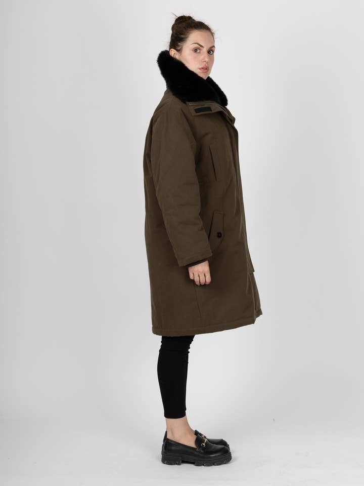 KZELL PARIS - Wholesale Parka - Women's - LONG PARKA WITH CONTRASTING FAUX FUR INTERIOR AND COLLAR9
