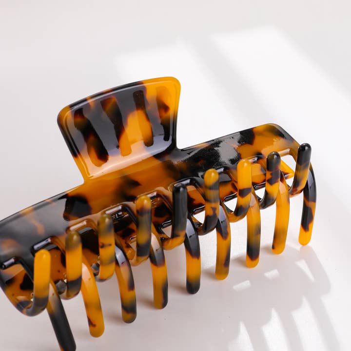 Assorted Chloe Core | Classic Large Rectangular Barrel Claw Clip for wholesale on Faire