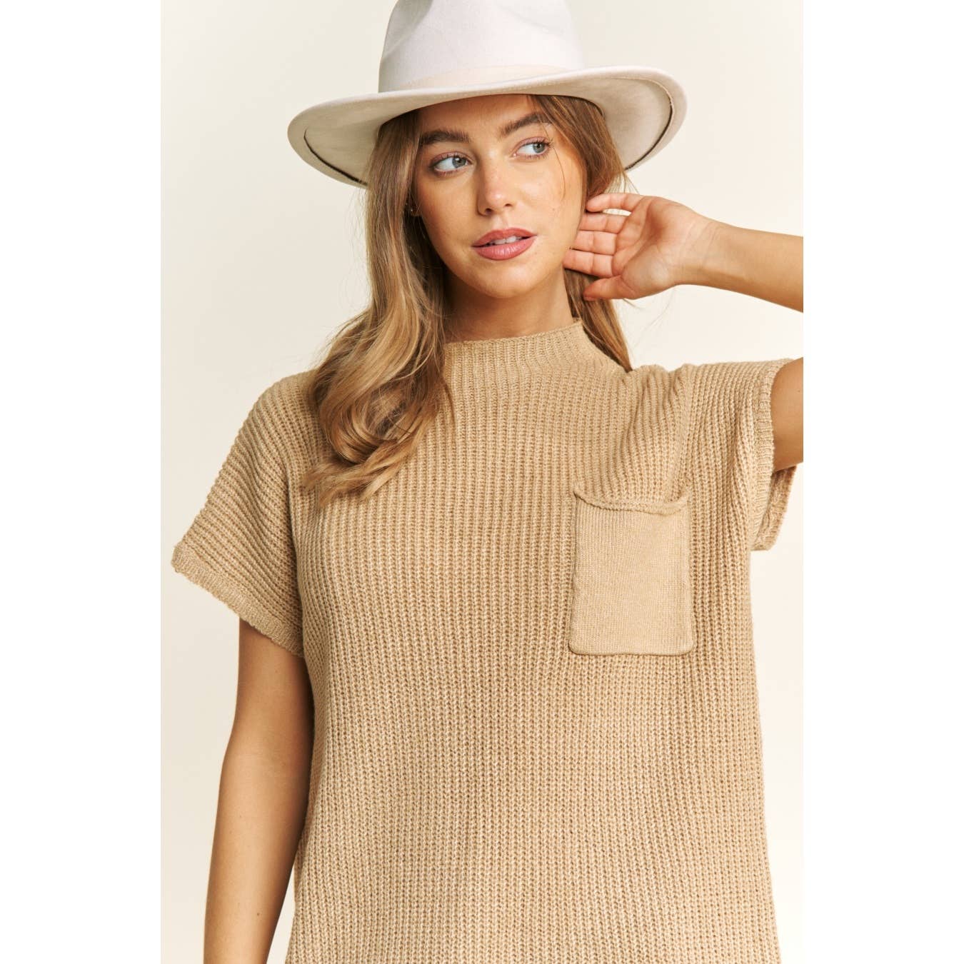 Sweet Generis - Venta al por mayor Vestido - Mujer - MINIVESTIDO CLÁSICO DE PUNTO TIPO SUÉTER CON HOMBROS DESCUBIERTOS47