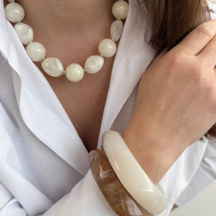 A.B. Paris - Wholesale Beaded/Pearl Necklace - Bali resin necklace - several colors available6