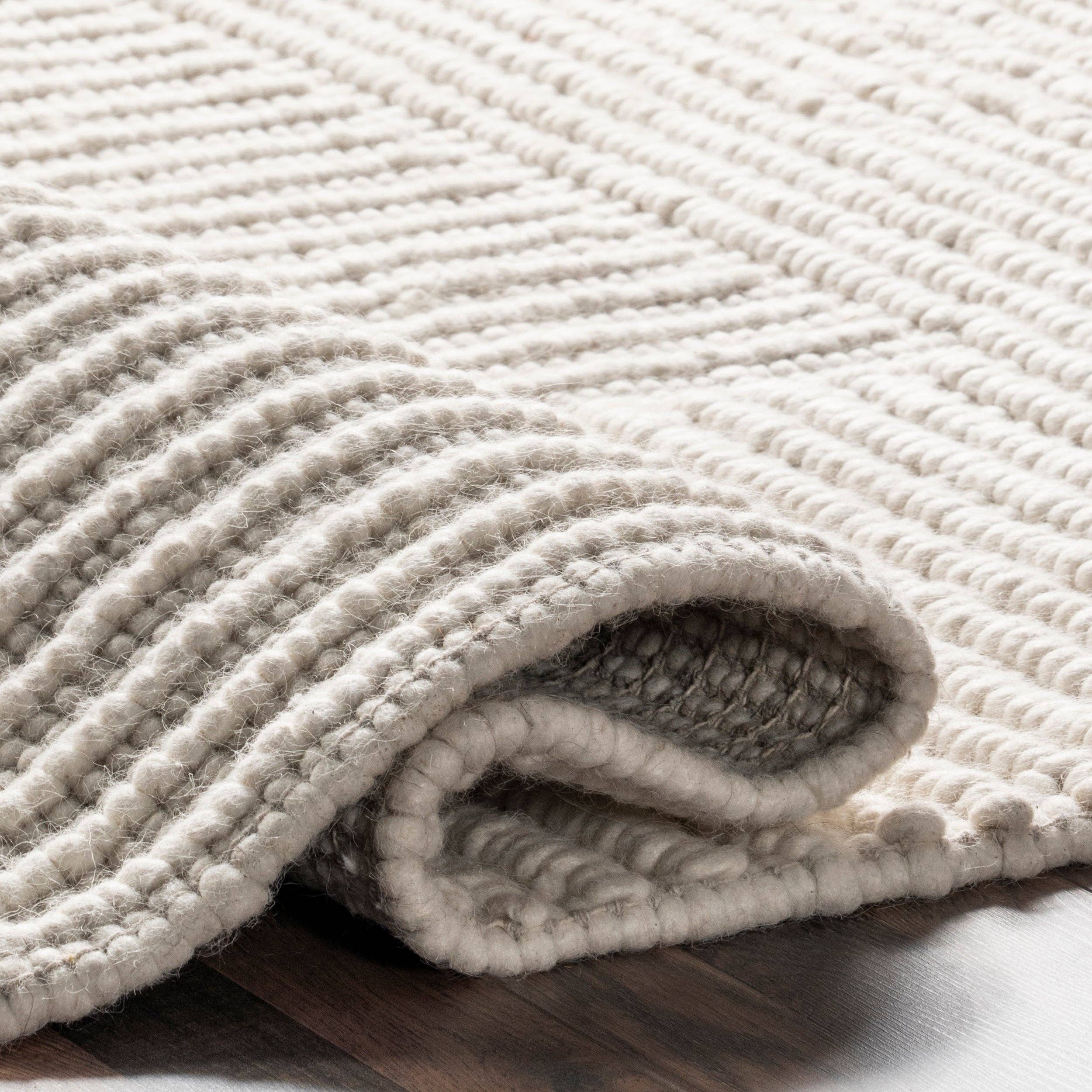 Ivory Dorene Contemporary High-Low Striped Wool Area Rug for wholesale on Faire2