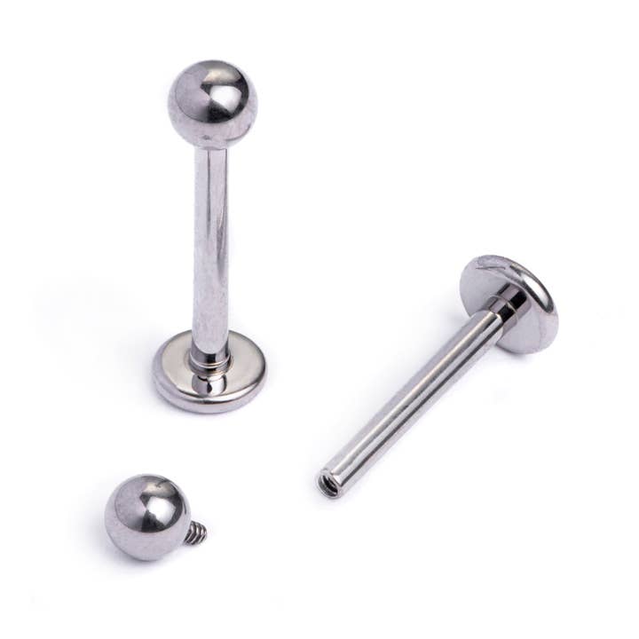 Custom Plugs – wholesale Läppring – Titan Invändigt gängad Labret Stud 1.2mm Gauge i Silver