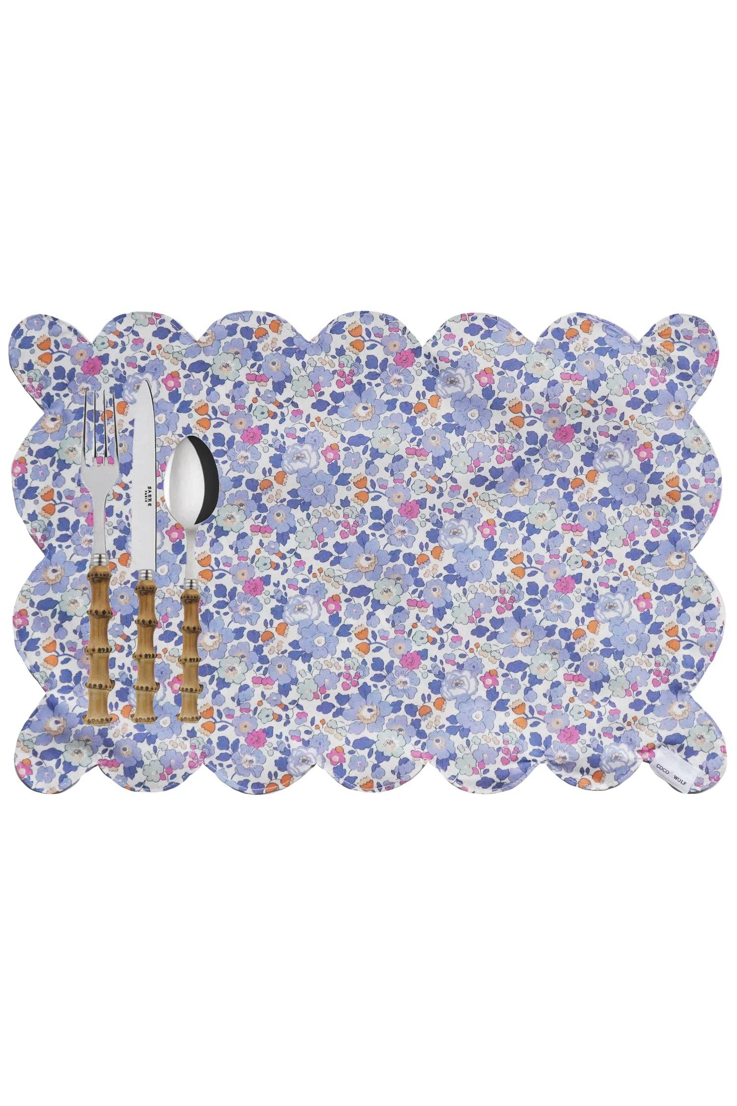 Coco & Wolf – wholesale Placemat – Reversible Scalloped Placemat made with Liberty Fabric BETSY1
