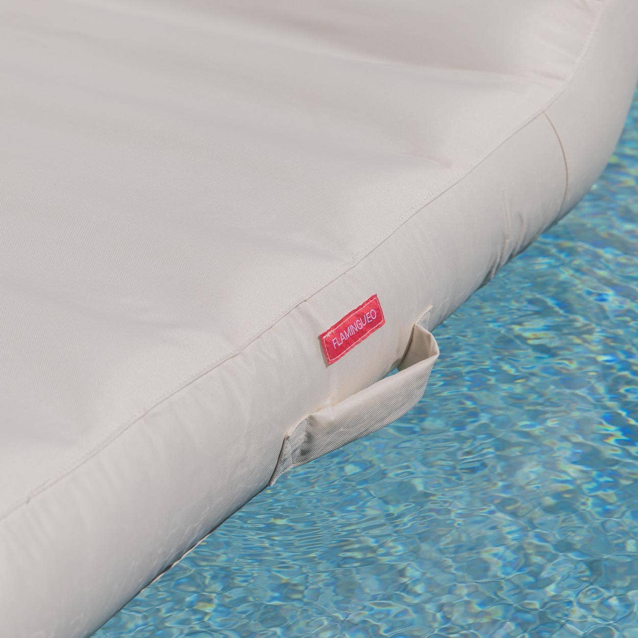 Flamingueo - Vente Jeu gonflable - Matelas flottant beige large pour deux personnes10