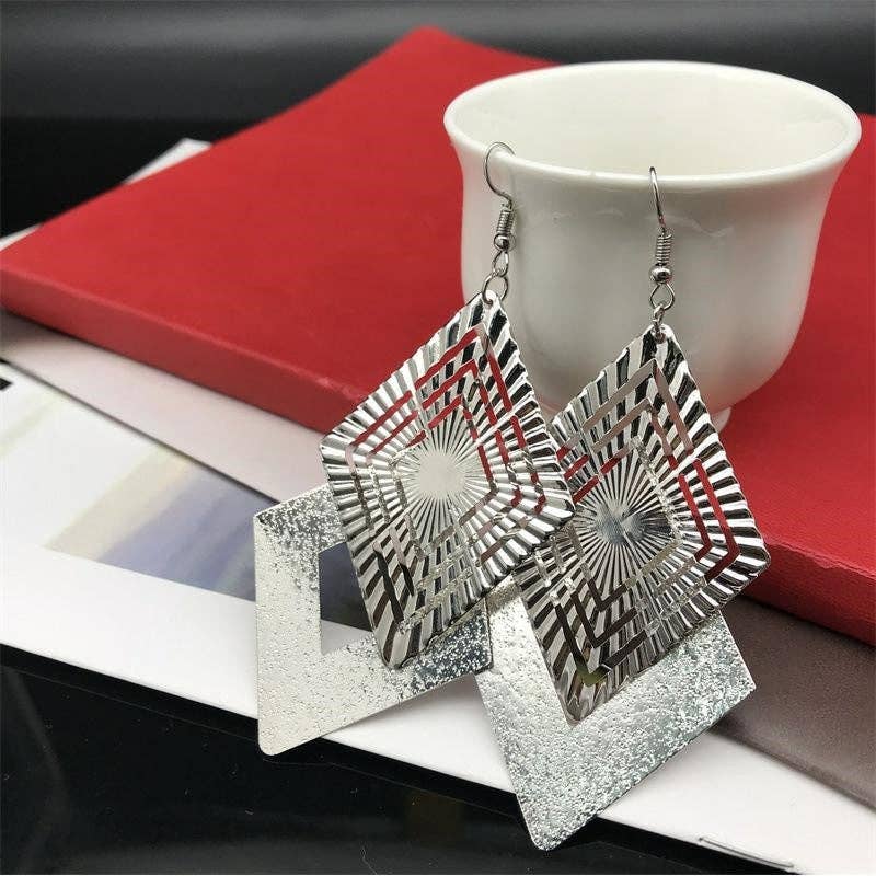 MoodGold - Wholesale Dangle Earrings - Strikingly Exaggerated Oval Geometric Earrings0