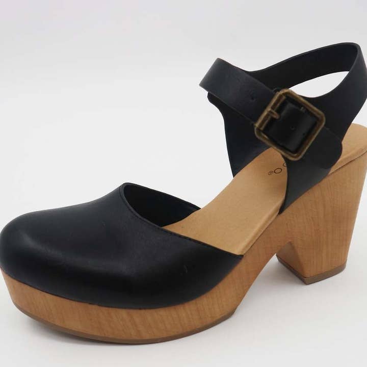 Mars Sky Shoes Wholesale - Wholesale Platform Heels - Women's - Bamboo ADVANCE-04 Chunky Heel Ankle Strap Platform Pumps