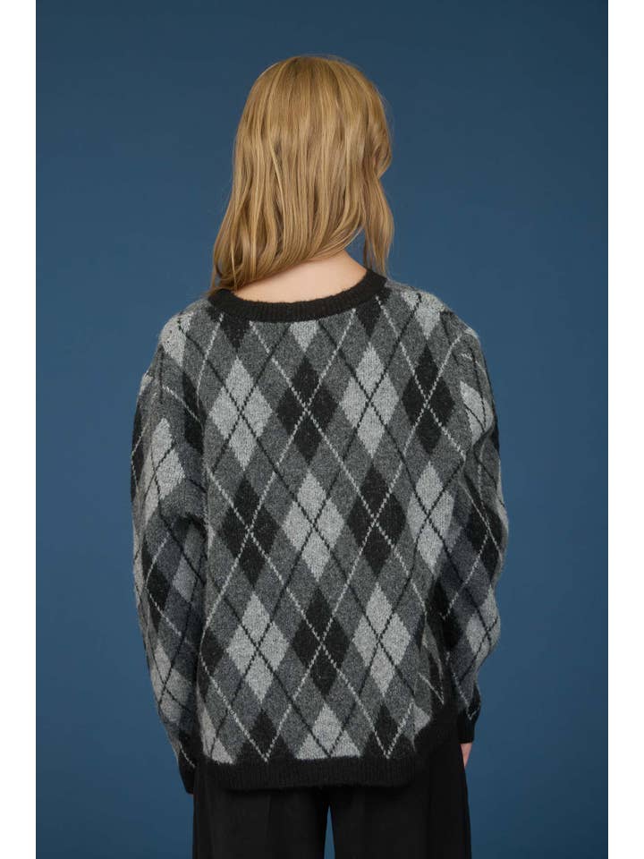 The Workshop Studio - Wholesale Knit Sweater - Women's - ARGYLE PATTERN CREW NECK LONG SLEEVE KNIT SWEATER6