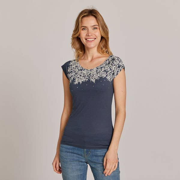 Umsteigen - Wholesale T-Shirt - Women's - Lace Bamboo T14