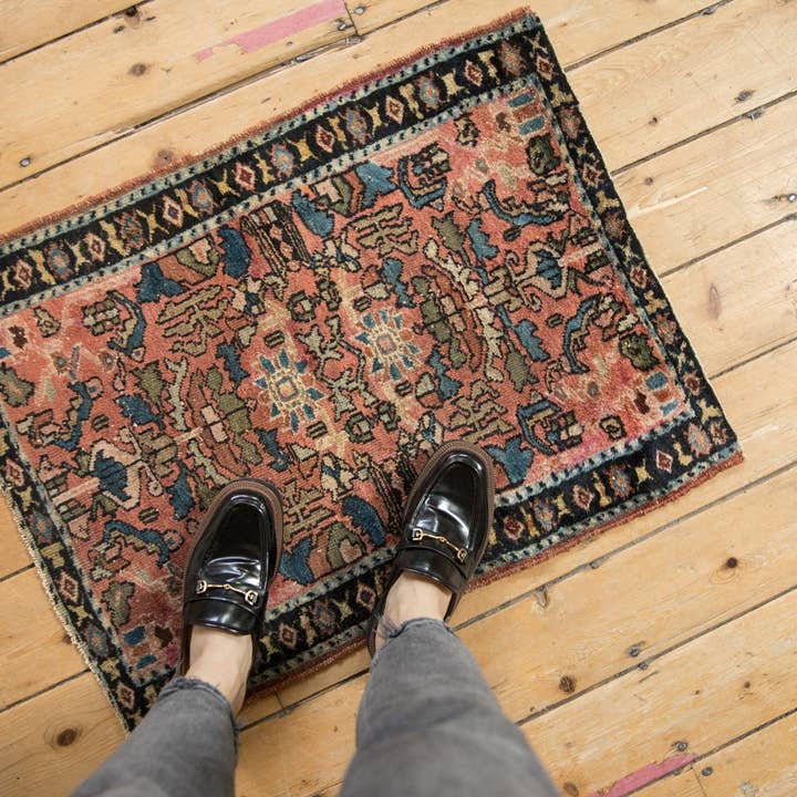 Old New House - Wholesale Area Rug - 2x2.5 Antique Lilihan Square Rug Mat