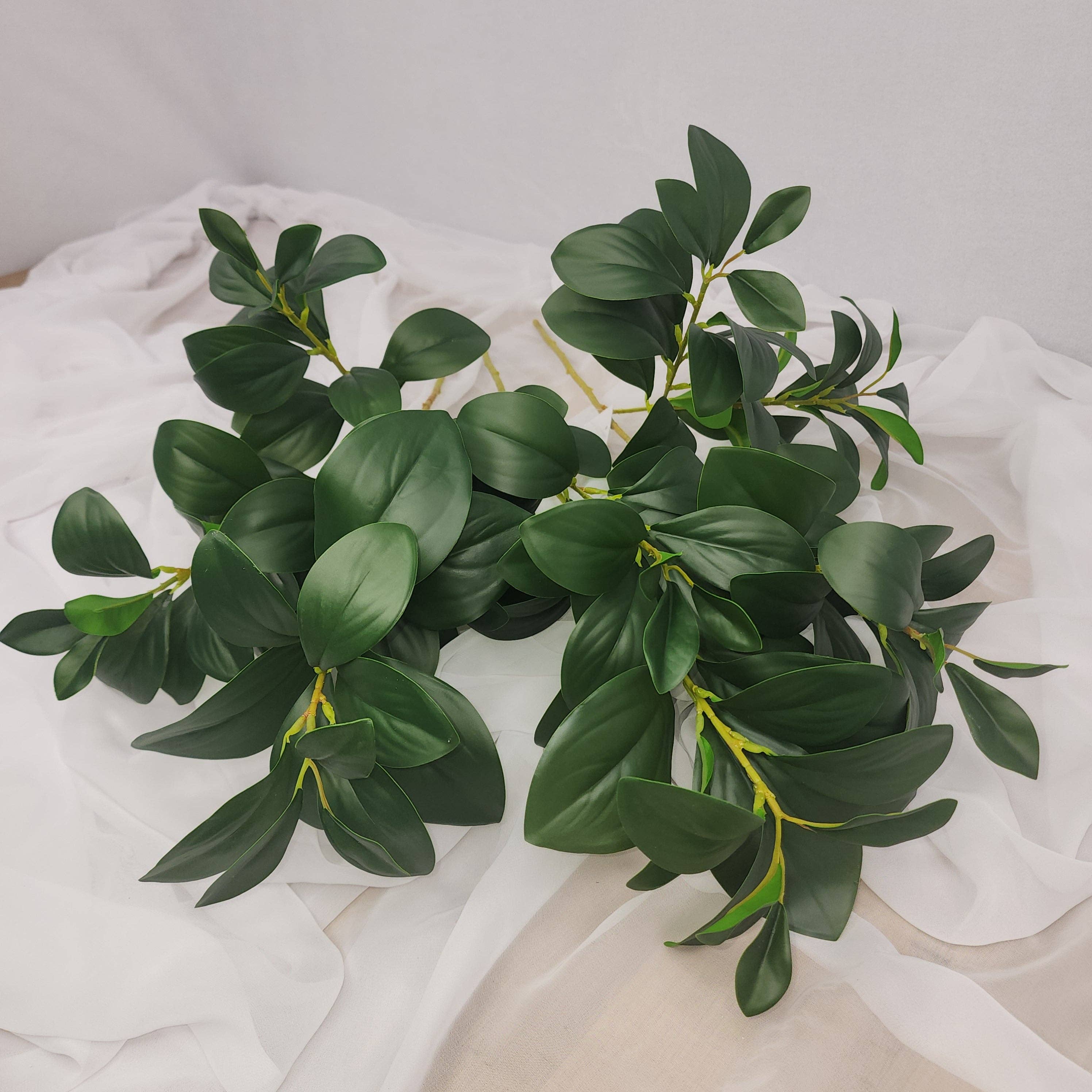 Realistic Artificial Flowers - Wholesale Artificial flowers - Laurel Leaf - Realistic Artificial Flowers3