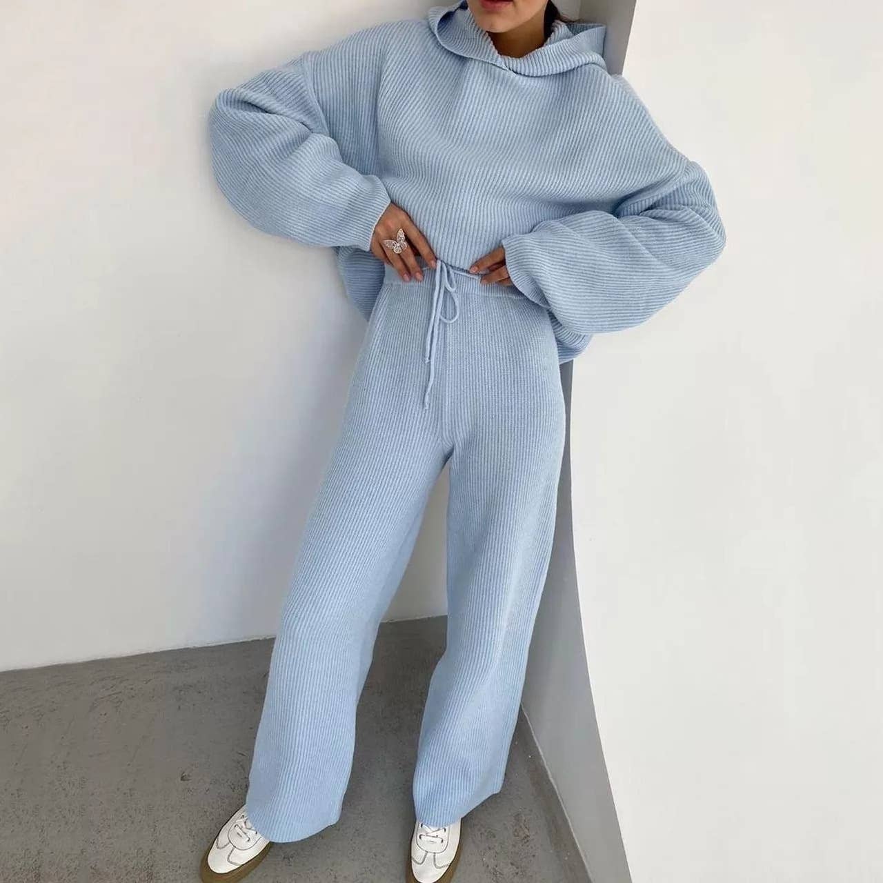Sweetkama - Wholesale Lounge Set - Women's - Solid Color Hoodie Top and Pant Set Sweater Set 92637