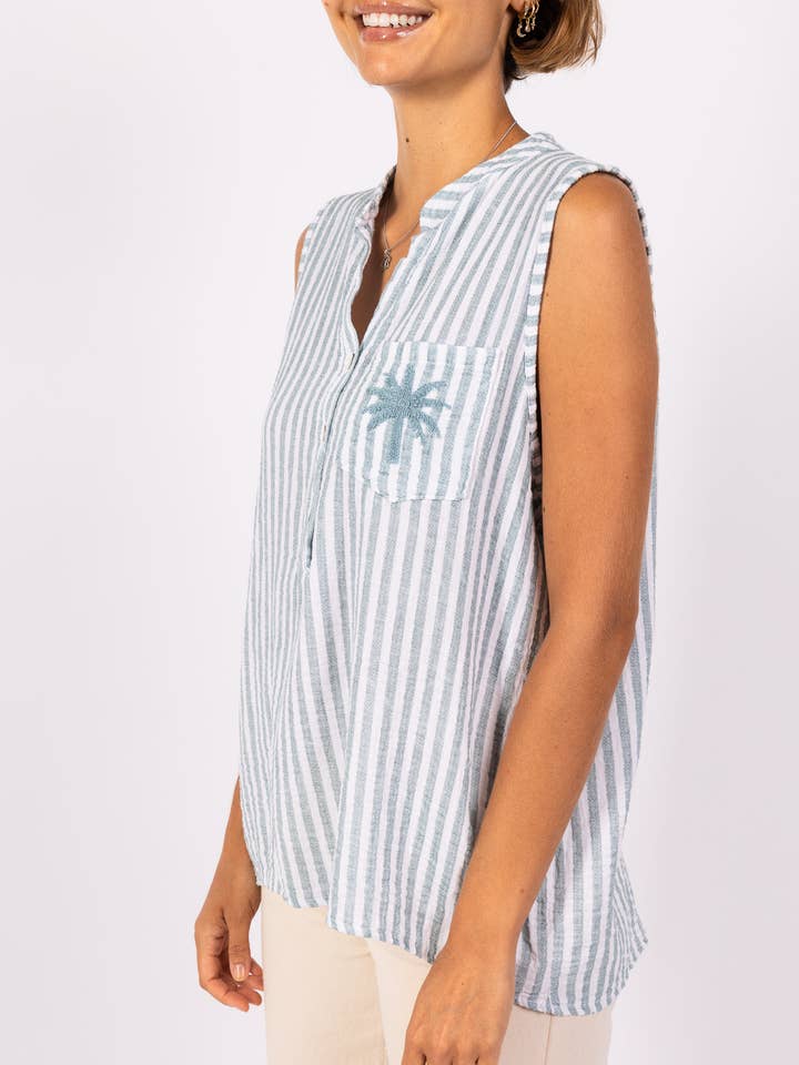 Broderet Tanktop Med Palme @91256_DebPochePalmier for engroshandel hos Mimi & Gogo