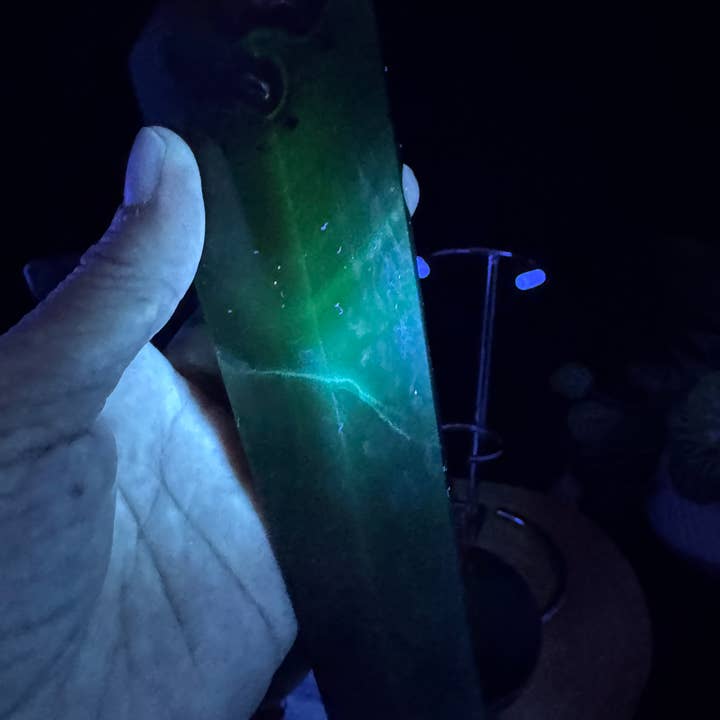 The 7 Directions - Wholesale Spiritual Stone/Crystal - 4 pc UV reactive Volcanic agate sphere wand moon bundle G7199