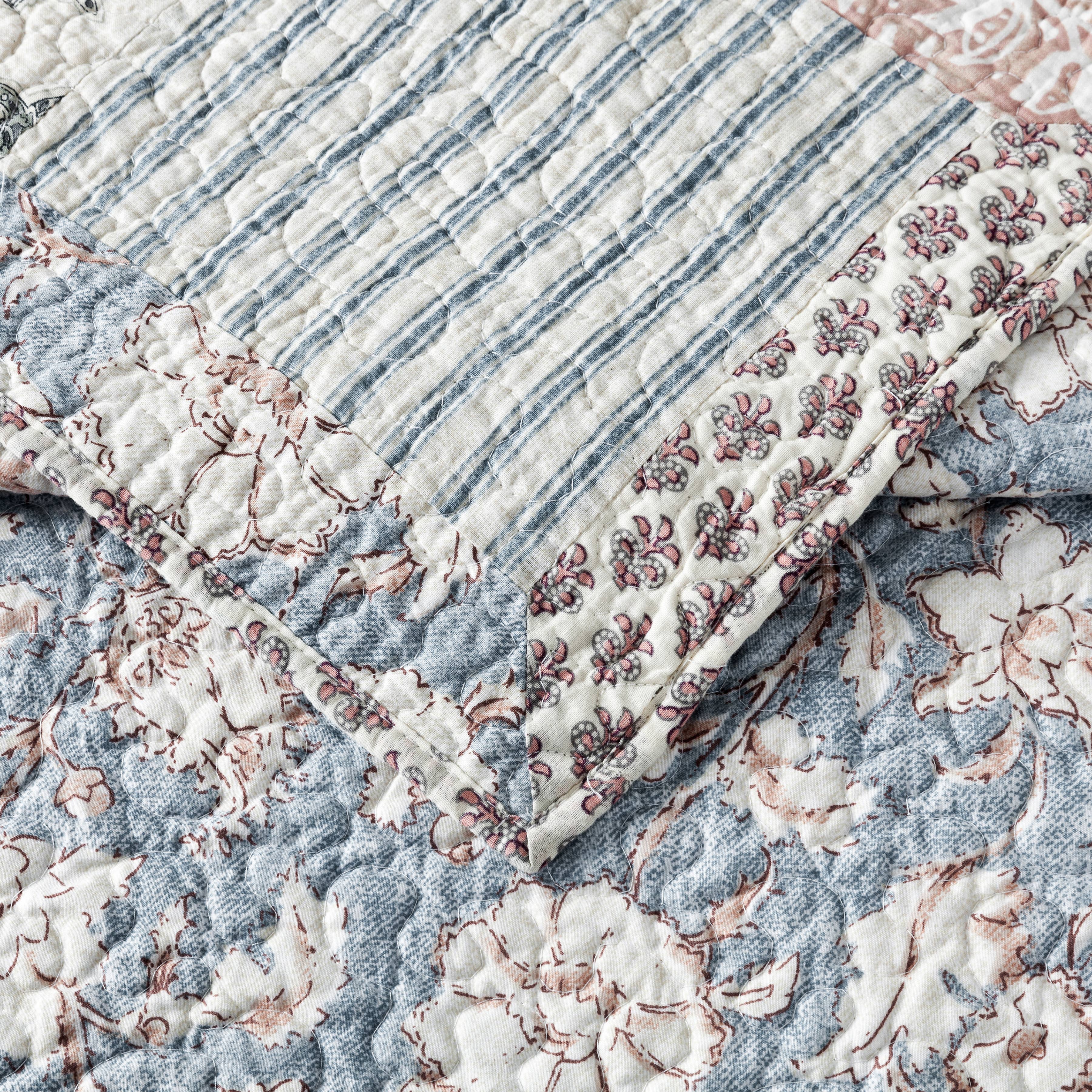 Peking Handicraft - Wholesale Bedding Set - Provencal Rose Quilt Set - 3 Pieces - MaryJane's Home8