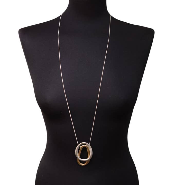 Jess & Lou - Wholesale Pendant/Charm Necklace - Long Pendant Necklace in Gold and Silver NK333G/S