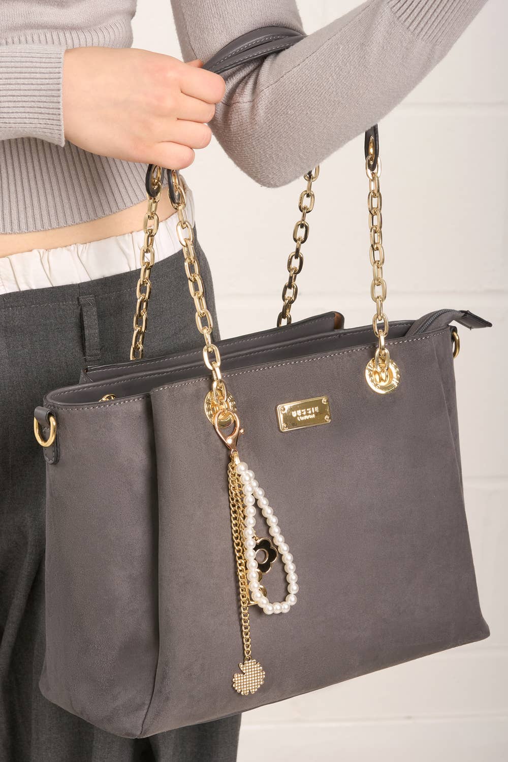 Bessie London - Wholesale Shoulder Bag - Women's - GLAMOUR CHAIN SHOPPER BAG2